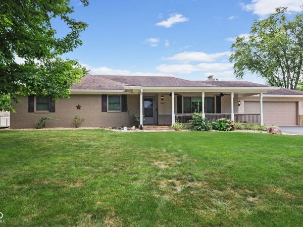 885 Broadway North Drive, Plainfield, IN 46168