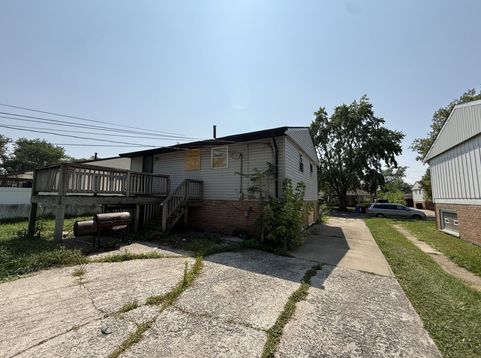 Main Photo