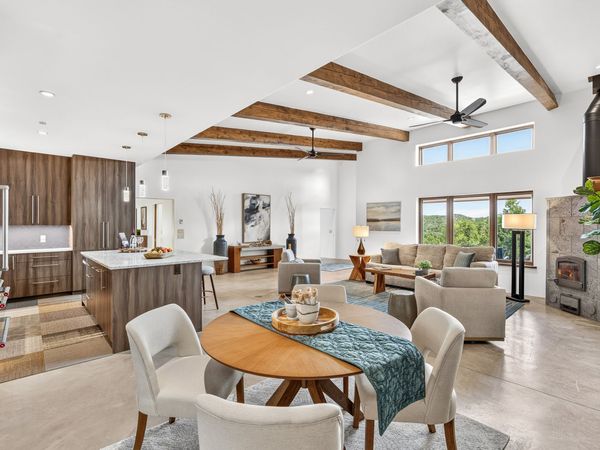 76 Calle Josephina , Santa Fe, NM 87506