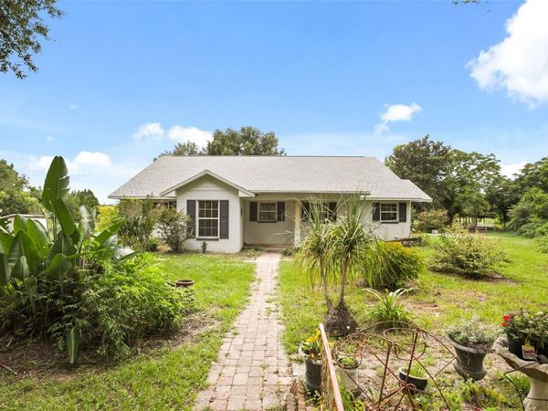 35819 NOVA LANE , EUSTIS, FL 32736