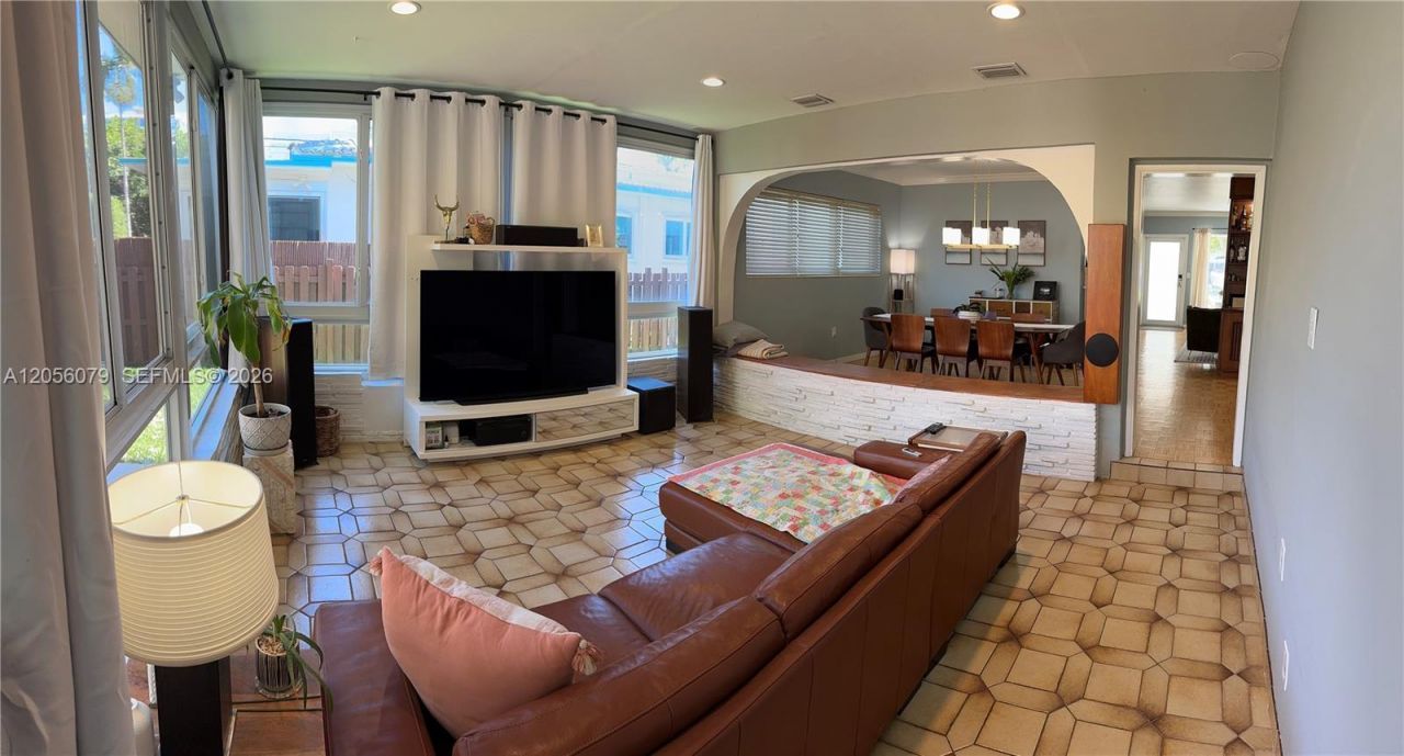 409 91st St , Surfside, FL 33154 Photo