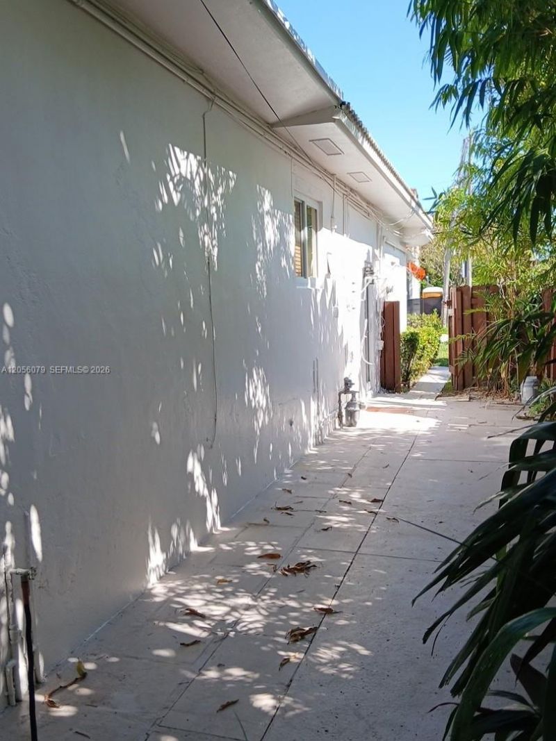 409 91st St , Surfside, FL 33154 Photo