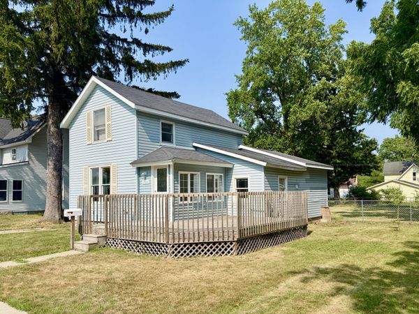 1304 Pearl Street, Lake Odessa, MI 48849