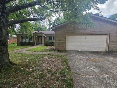 3334 Nevius Drive, Lexington, KY 40513