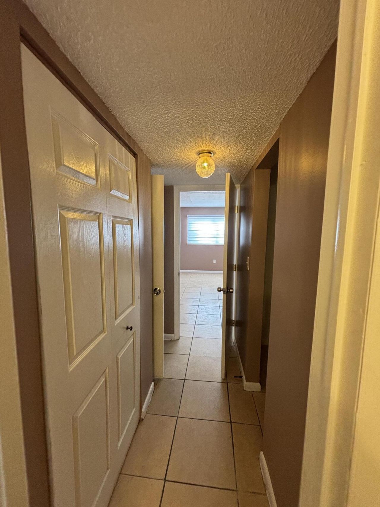 3710 NW 21st Street, Unit 413, Lauderdale Lakes, FL 33311 Photo