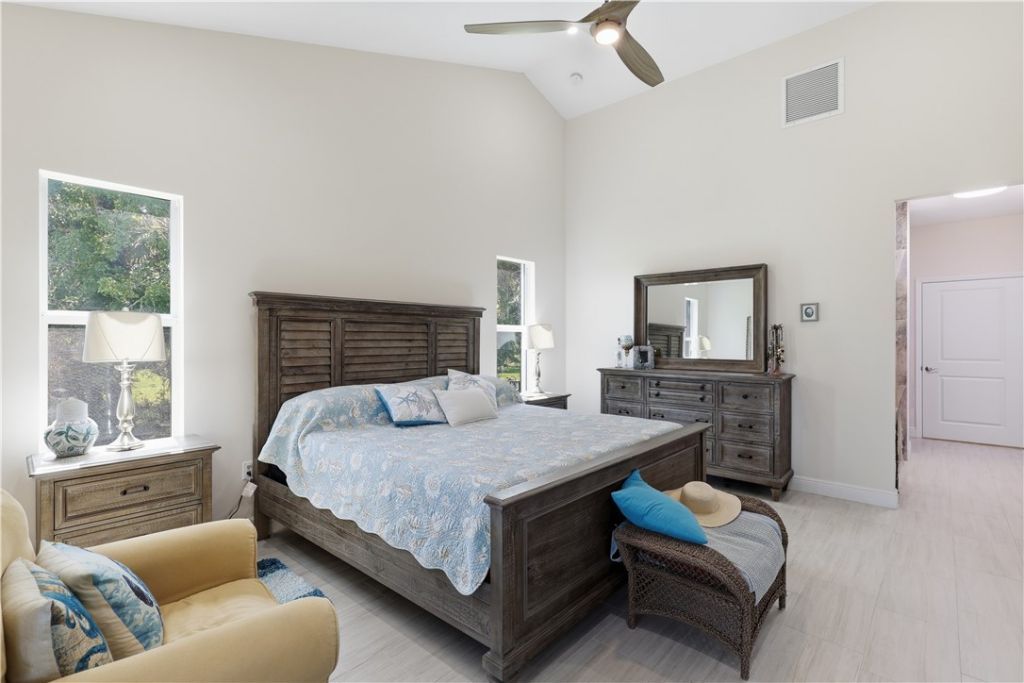 18601 Orange Avenue, Fort Pierce, FL 34945 Photo