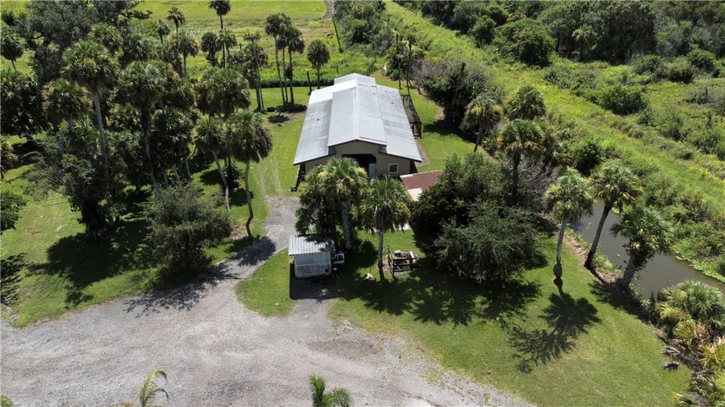 18601 Orange Avenue, Fort Pierce, FL 34945 Photo