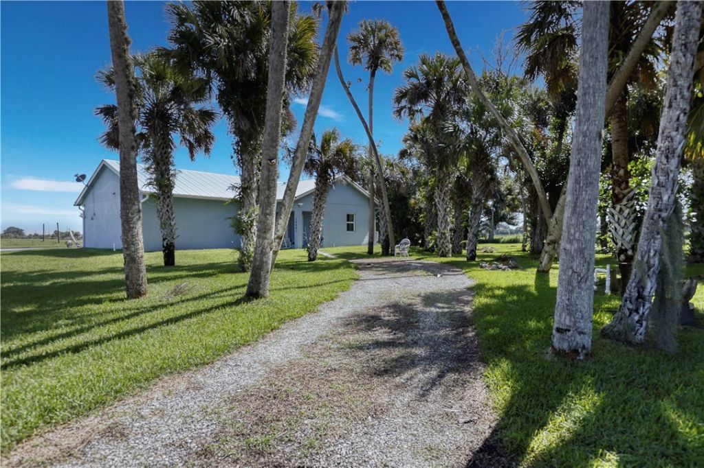 18601 Orange Avenue, Fort Pierce, FL 34945 Photo