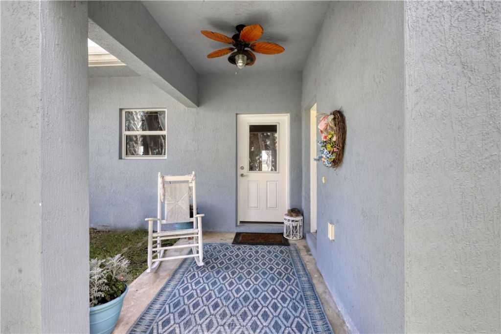 18601 Orange Avenue, Fort Pierce, FL 34945 Photo