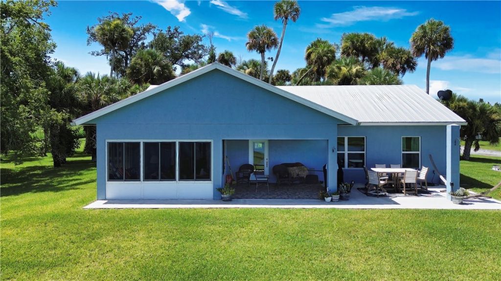 18601 Orange Avenue, Fort Pierce, FL 34945 Photo