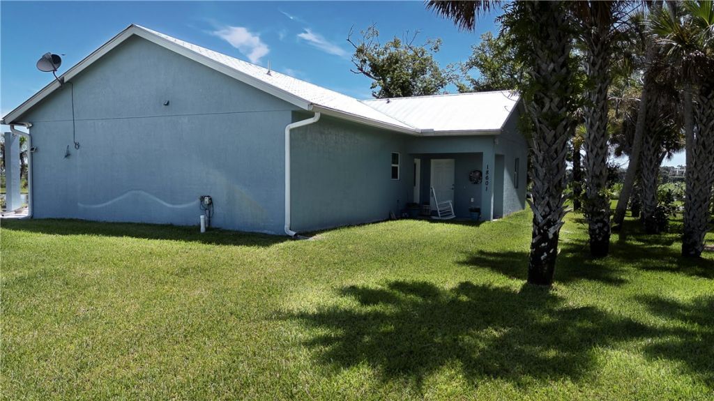18601 Orange Avenue, Fort Pierce, FL 34945 Photo