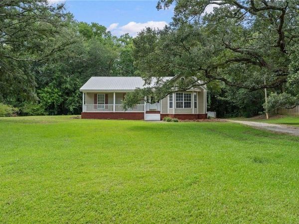 22021 Hillside Loop, Silverhill, AL 36576