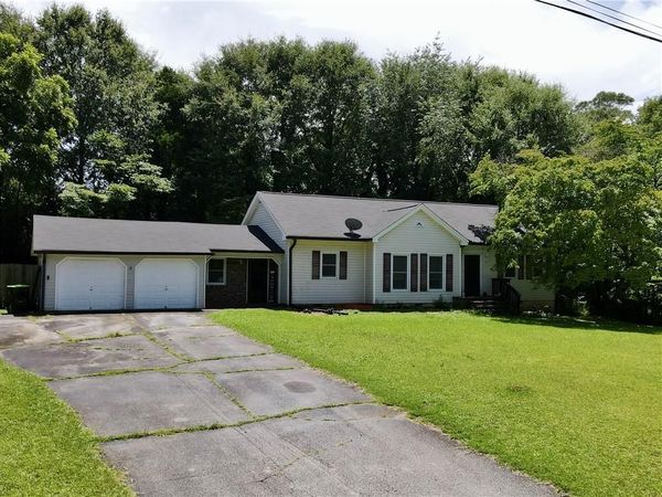 416 S Candler Street , Villa Rica, GA 30180