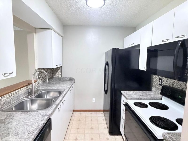 , Unit 17B, Blacklick, OH 43004 Photo 9