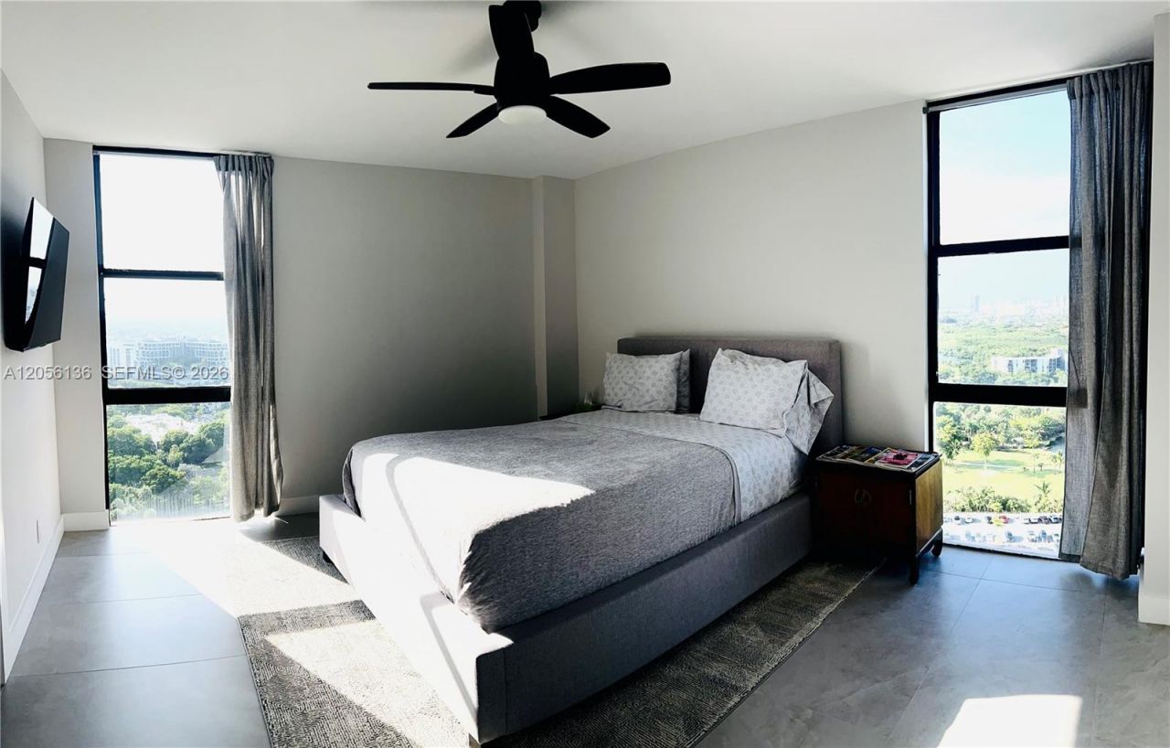 20335 W Country Club Dr , Unit 2603, Aventura, FL 33180 Photo