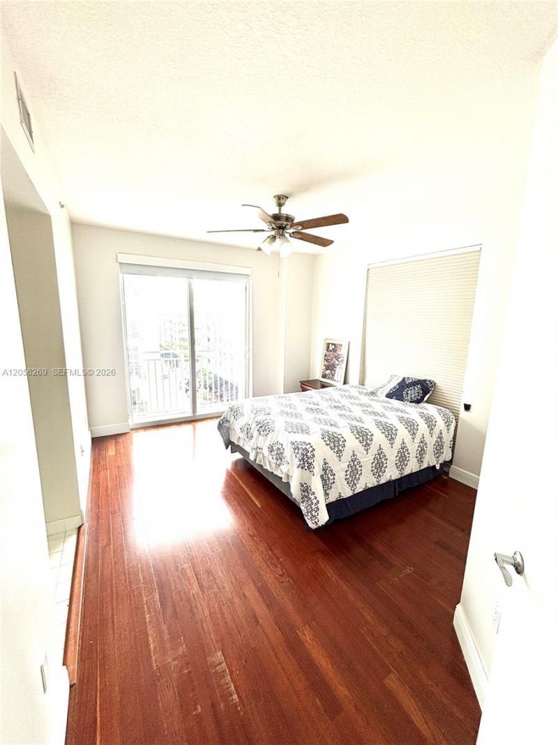 7290 SW 90th St , Unit 606, Miami, FL 33156 Photo