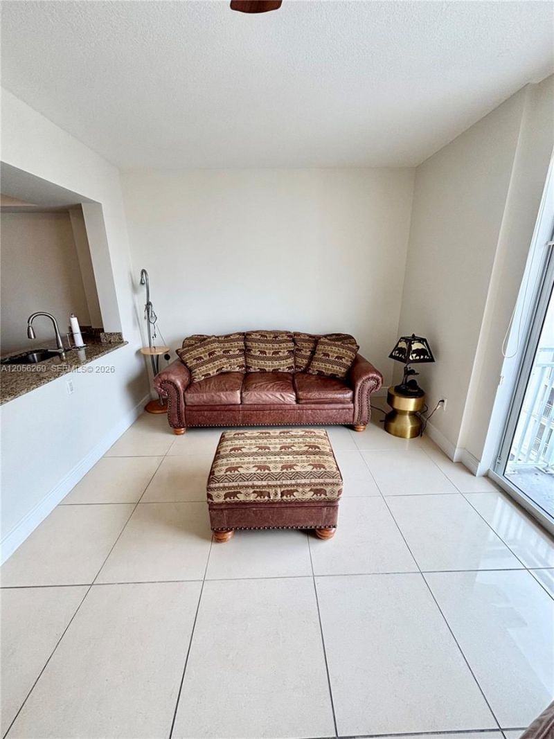 7290 SW 90th St , Unit 606, Miami, FL 33156 Photo