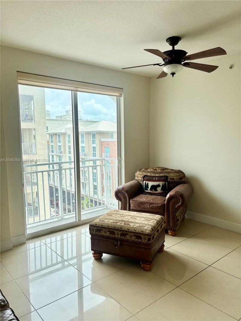 7290 SW 90th St , Unit 606, Miami, FL 33156 Photo