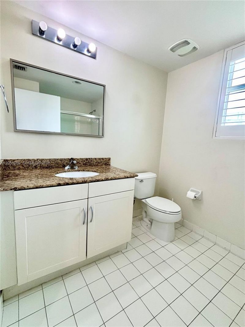 7290 SW 90th St , Unit 606, Miami, FL 33156 Photo
