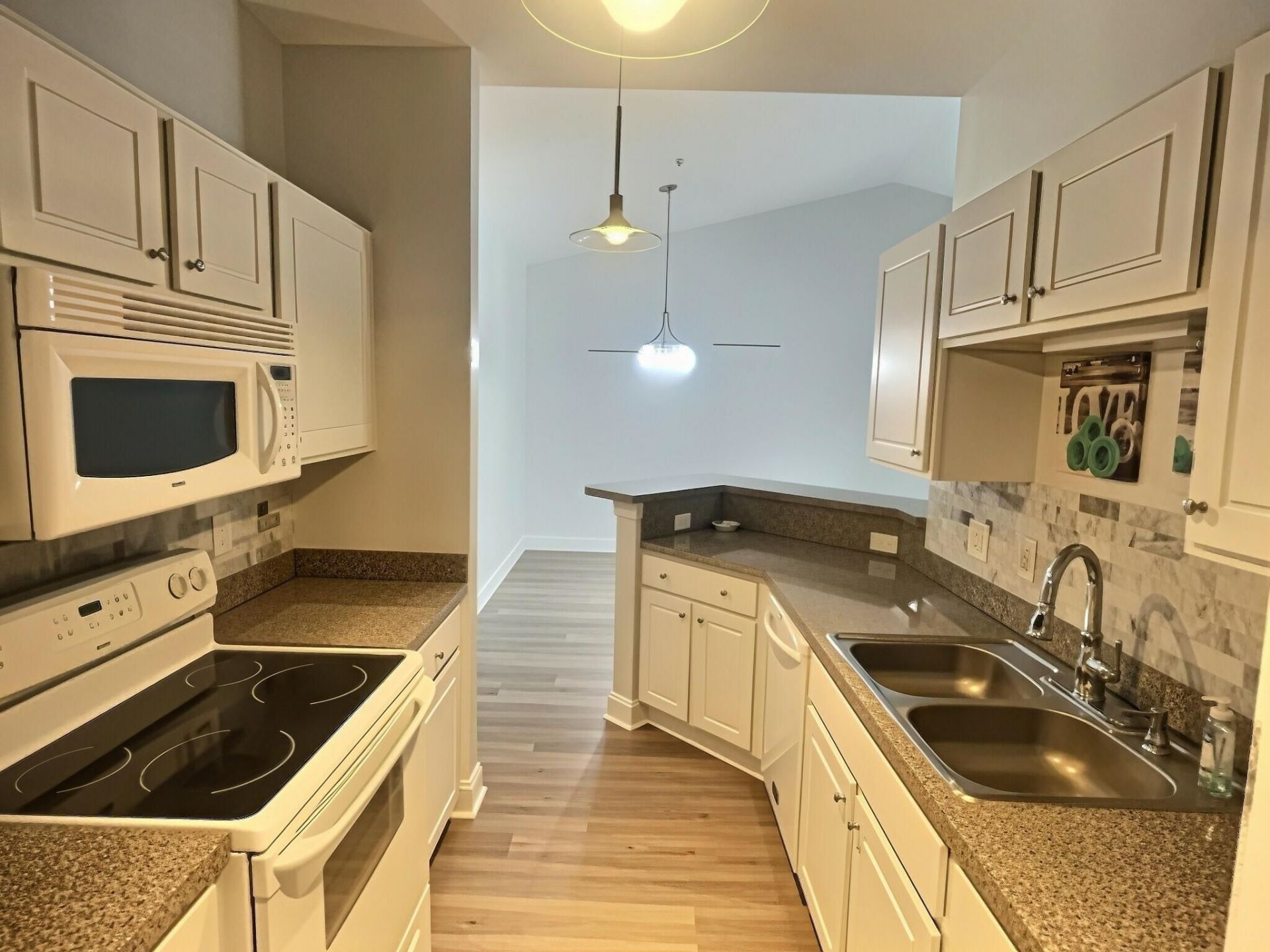 4933 Crab Pond Ct.  Photo 14