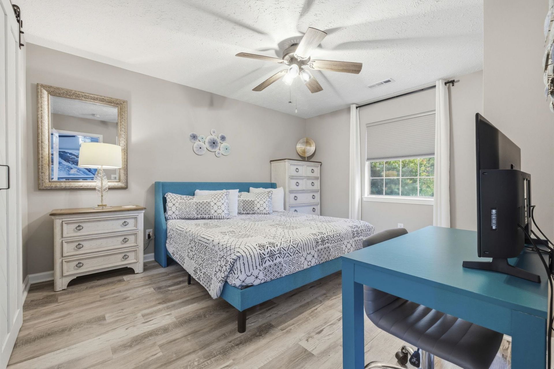 215 Pinehurst Ln.  Photo 19