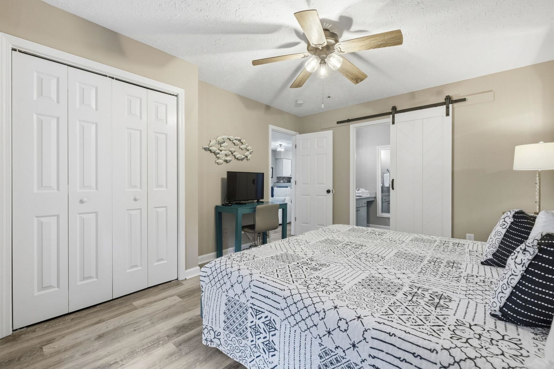 215 Pinehurst Ln.  Photo 26