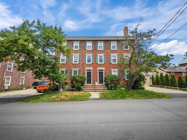426 Second Street, Unit 1, Rollinsford, NH 03869