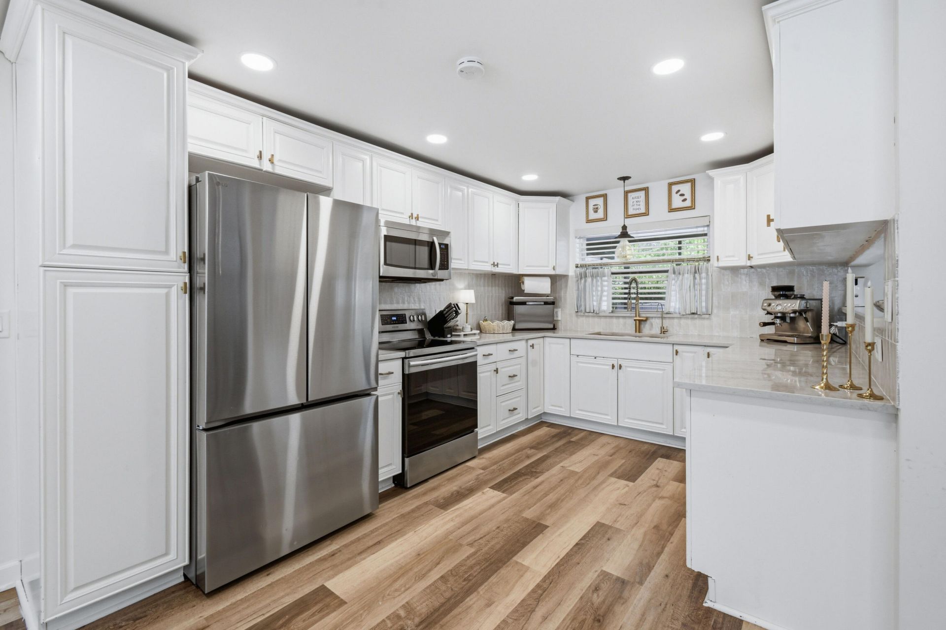 2427 Country Oaks Lane, Palm Beach Gardens, FL 33410 Photo