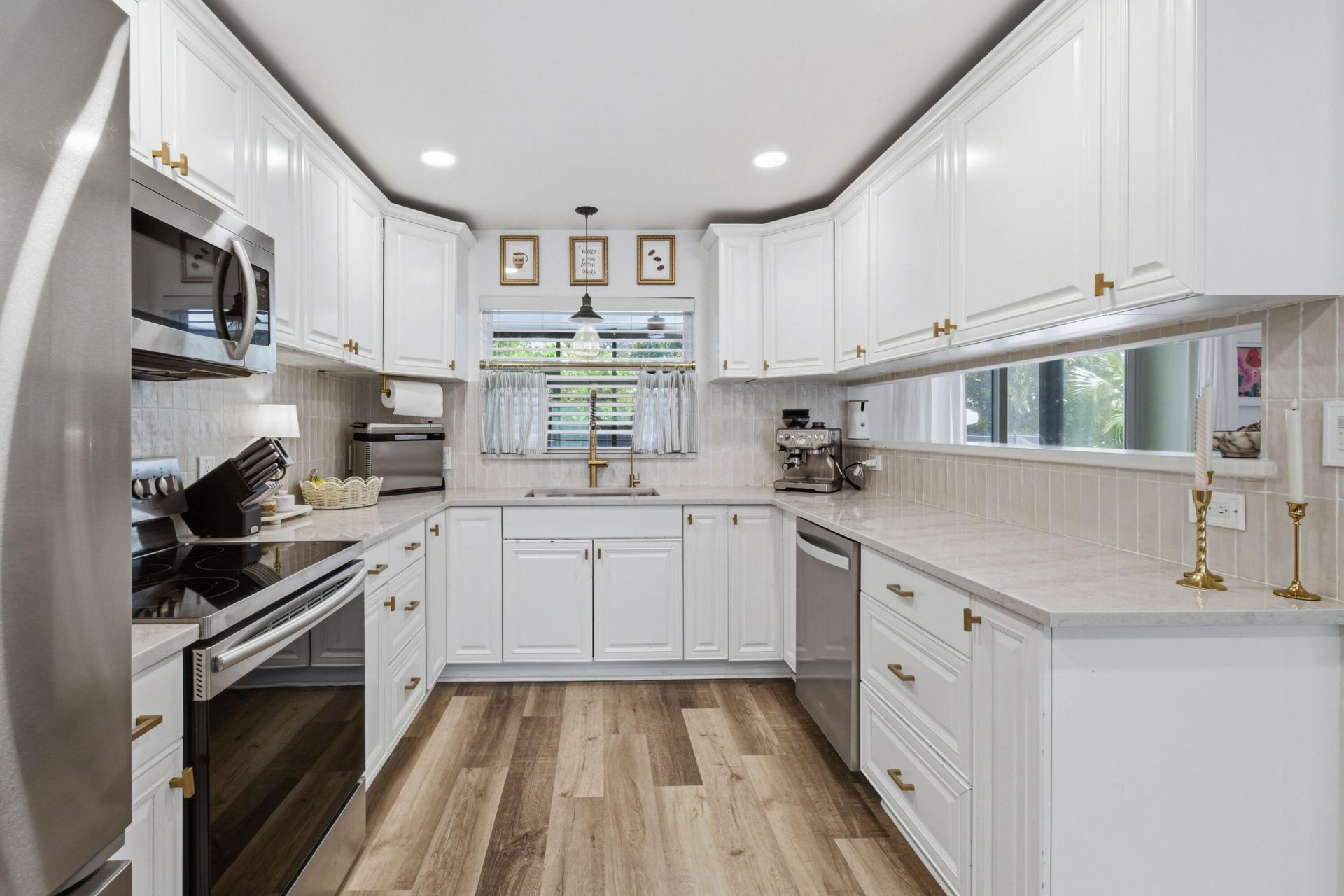 2427 Country Oaks Lane, Palm Beach Gardens, FL 33410 Photo