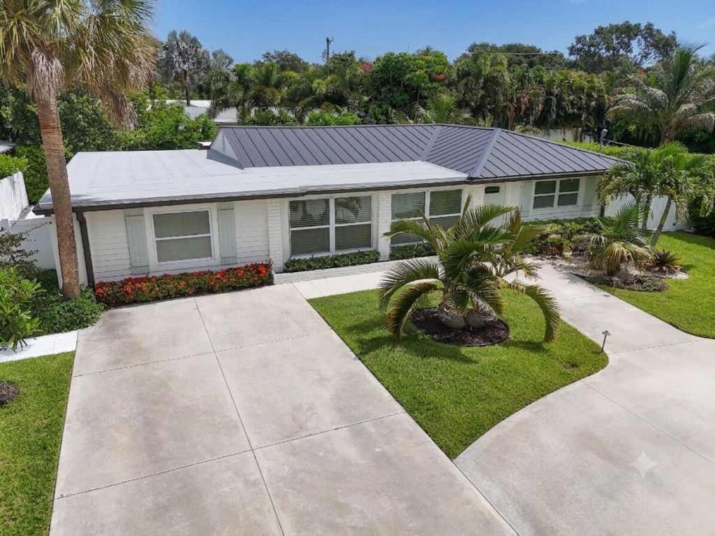 2427 Country Oaks Lane, Palm Beach Gardens, FL 33410 Photo