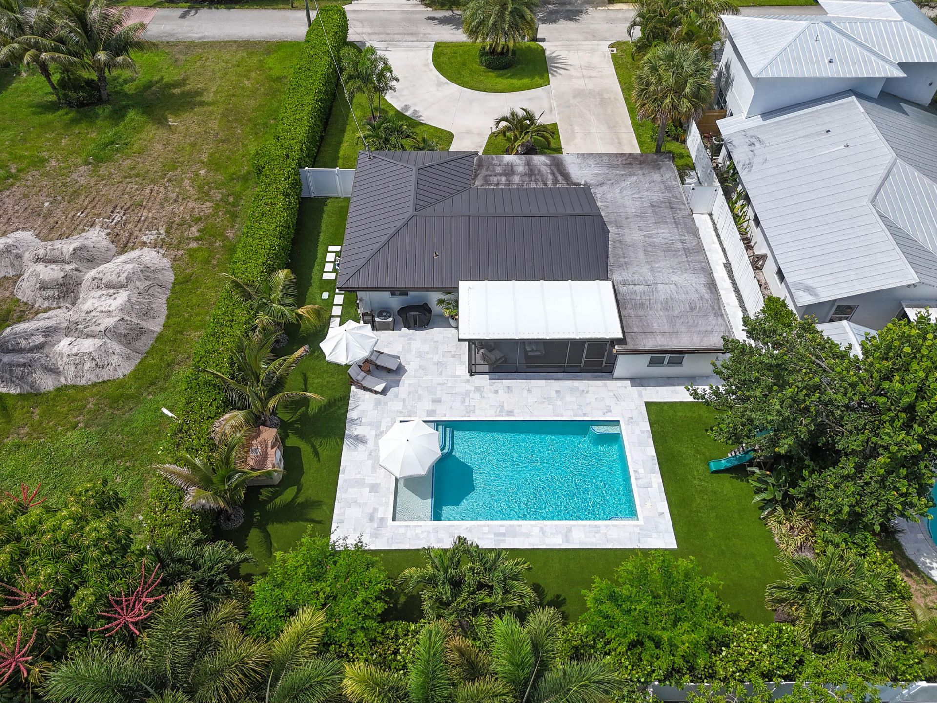 2427 Country Oaks Lane, Palm Beach Gardens, FL 33410 Photo