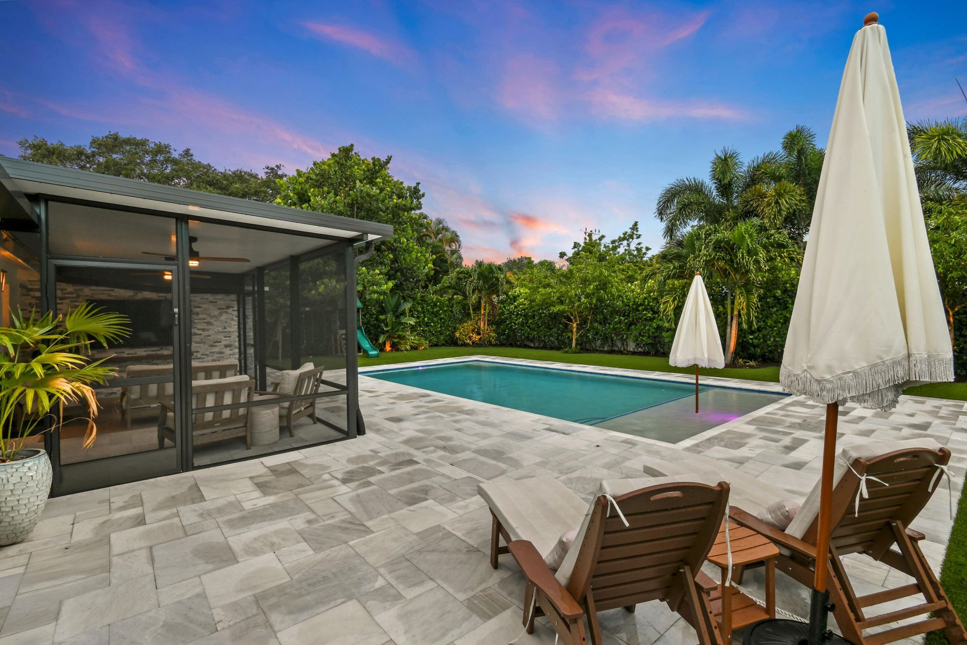 2427 Country Oaks Lane, Palm Beach Gardens, FL 33410 Photo