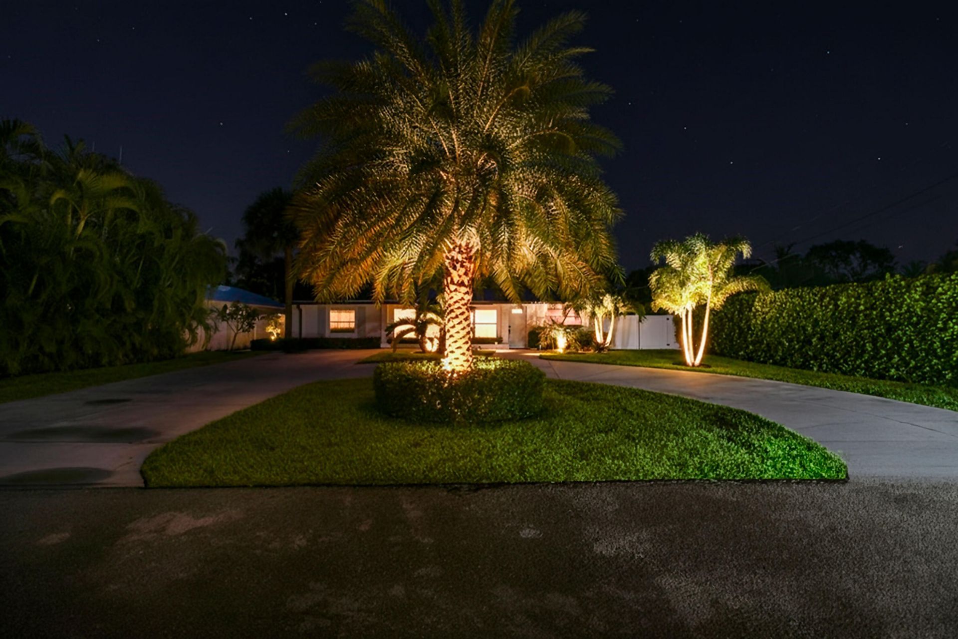 2427 Country Oaks Lane, Palm Beach Gardens, FL 33410 Photo