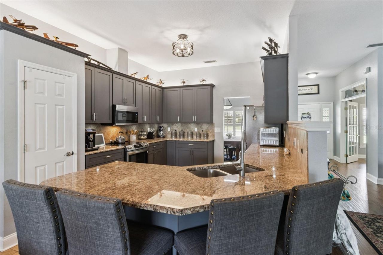 2352 Miles Court, Lakeland, FL 33812 Photo
