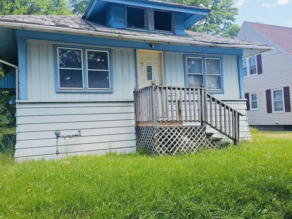 435 Emmett E Street, Battle Creek, MI 00000