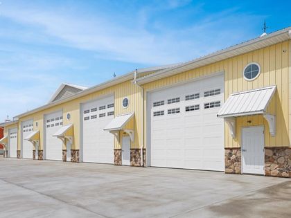 2656 E Harbor Road Port Clinton, OH 43452