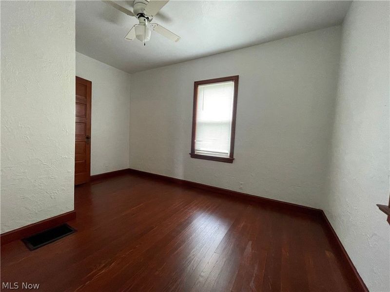 810 Highland Boulevard, Coshocton, OH 43812 Photo 10