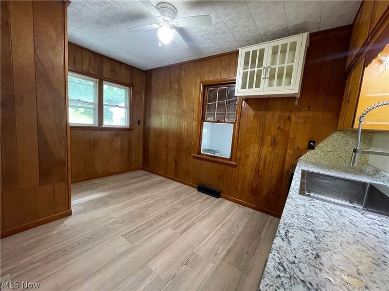 810 Highland Boulevard, Coshocton, OH 43812 Photo 13