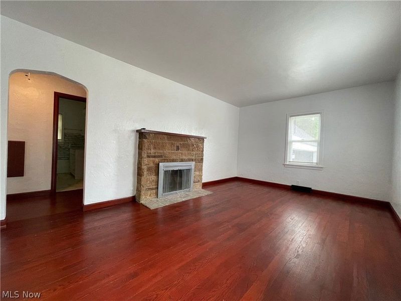 810 Highland Boulevard, Coshocton, OH 43812 Photo 4