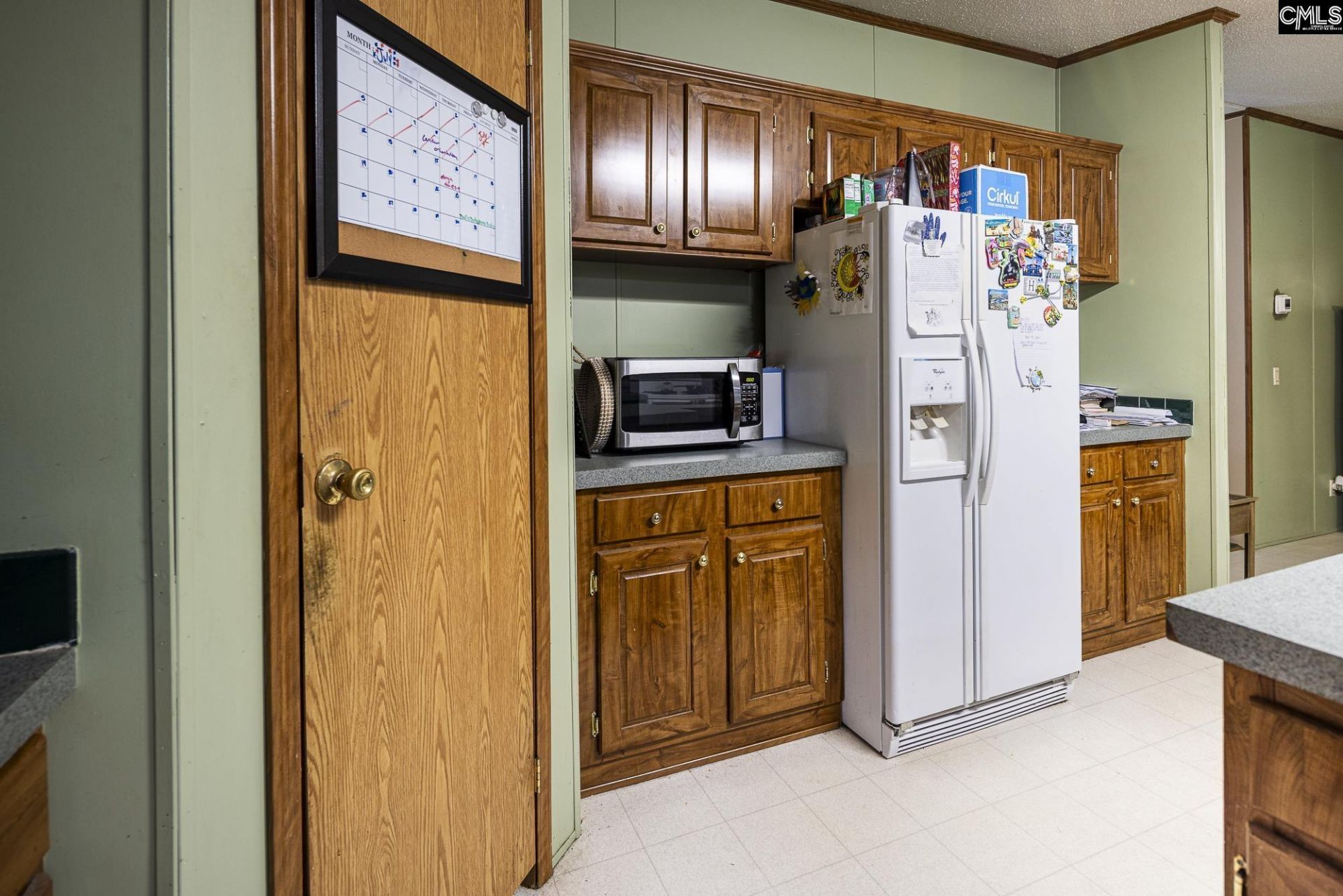 352 Birch Street Photo 13