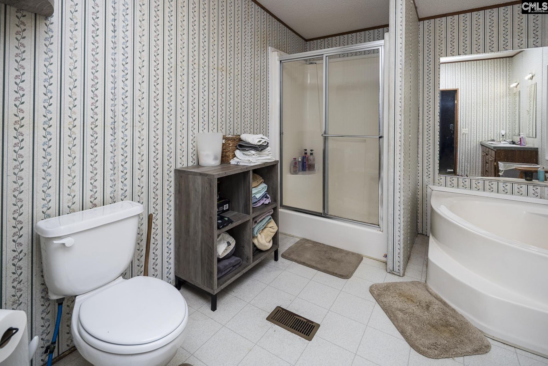 352 Birch Street Photo 24