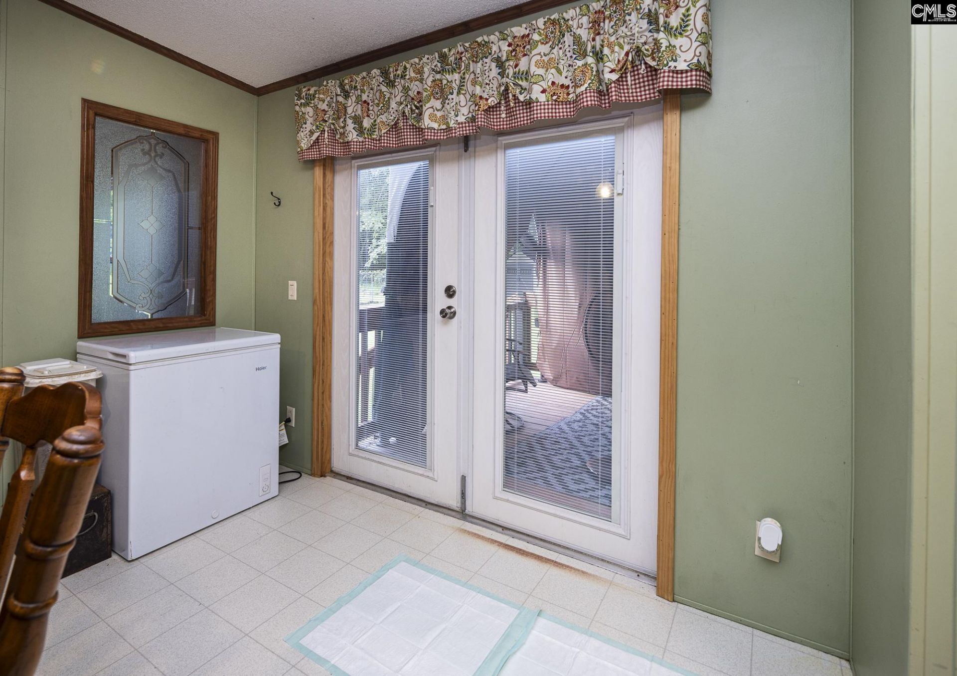 352 Birch Street Photo 31