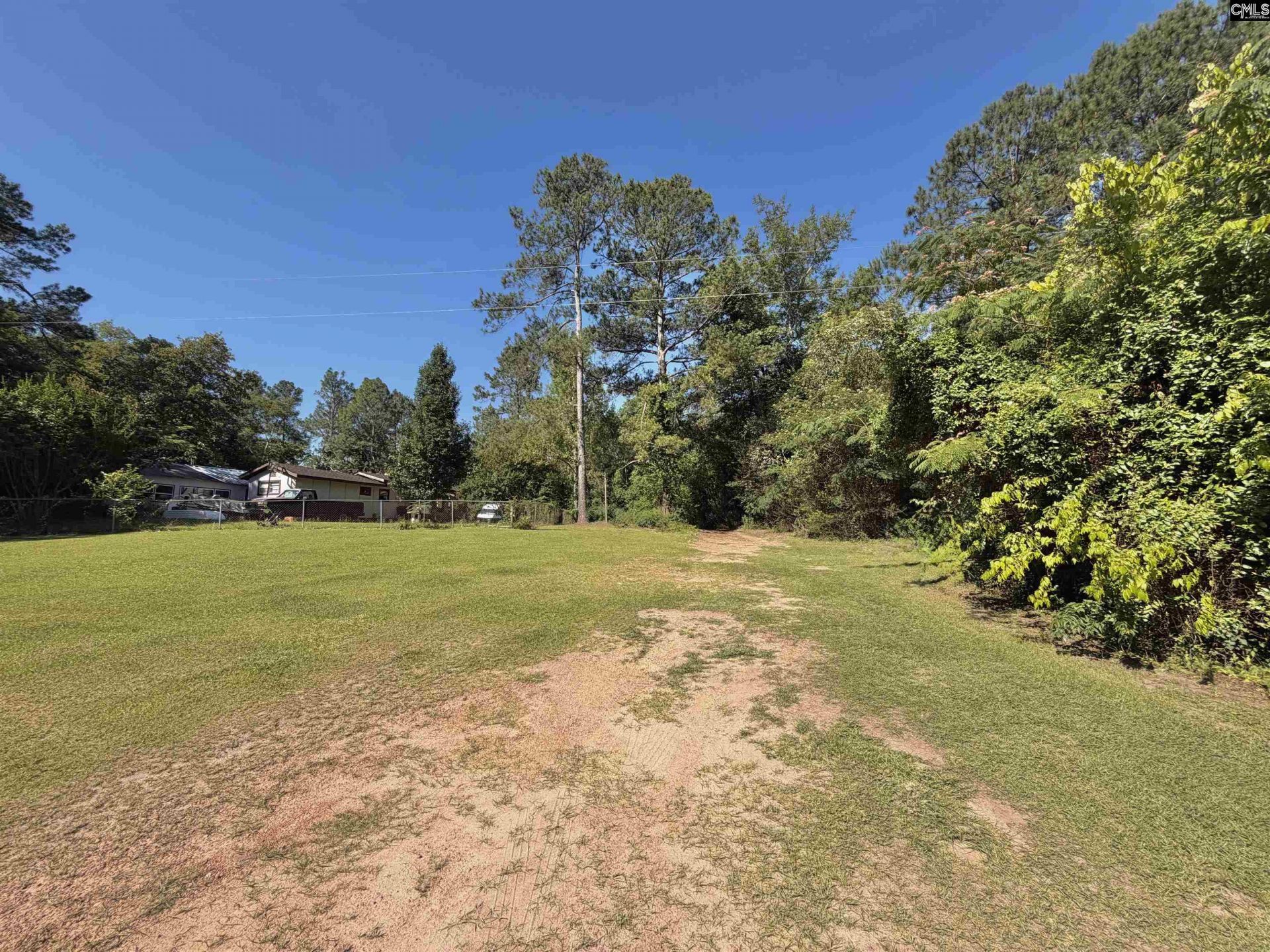 352 Birch Street Photo 5