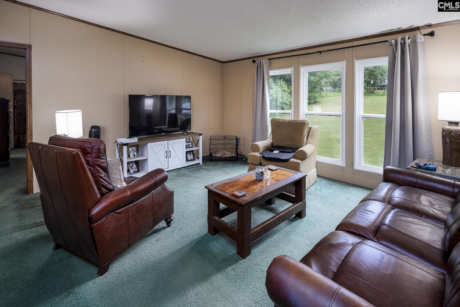 352 Birch Street Photo 7