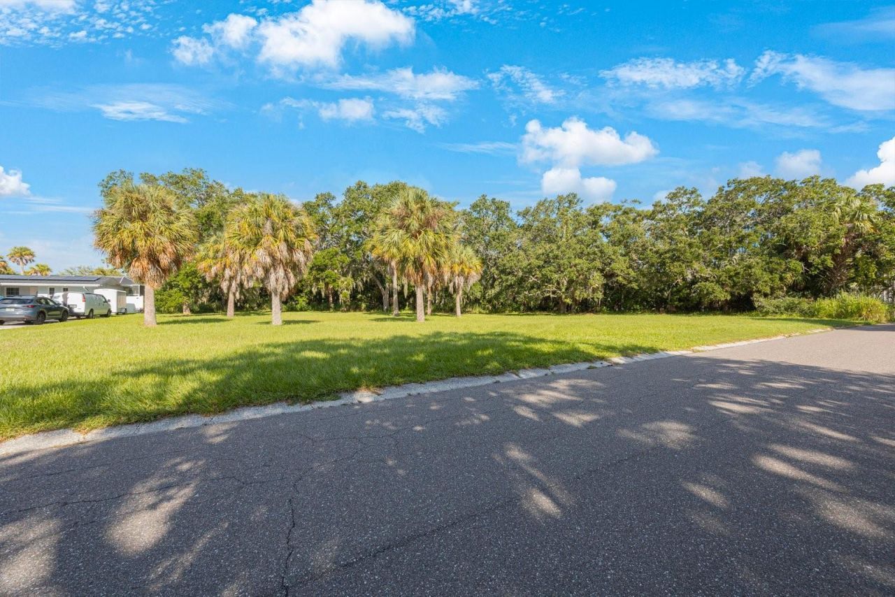 145th Lane , Largo, FL 33774 Photo