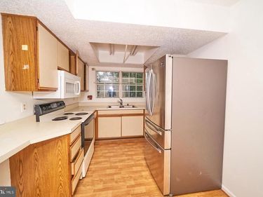 9250 NIKI PLACE, Unit 202, MANASSAS, VA 20110