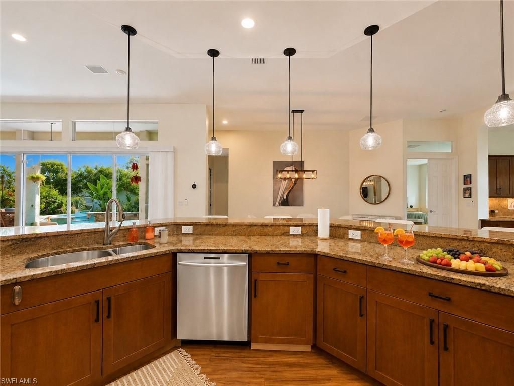 27549 Riverbank Dr, Bonita Springs, FL 34134 Photo