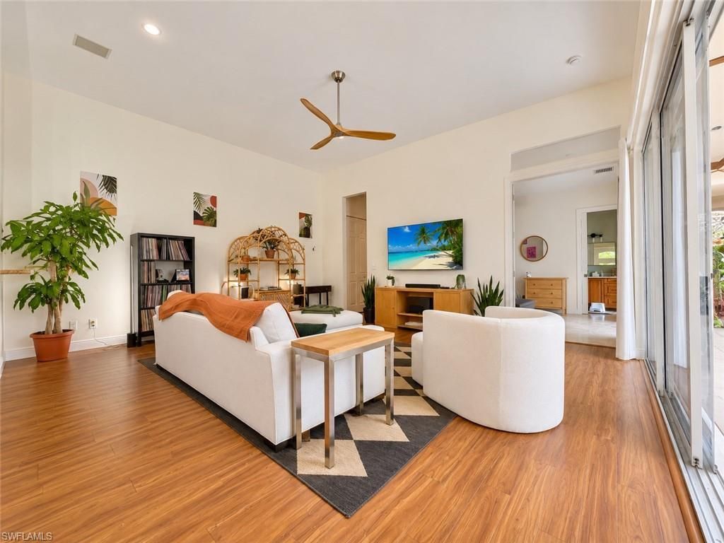 27549 Riverbank Dr, Bonita Springs, FL 34134 Photo