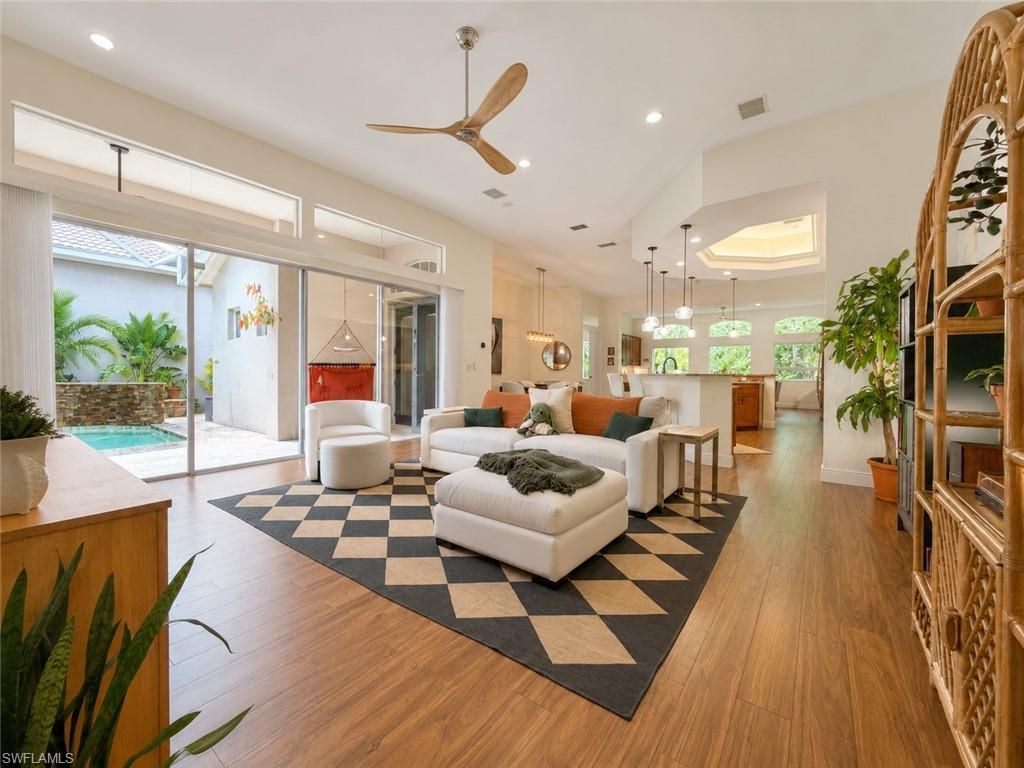27549 Riverbank Dr, Bonita Springs, FL 34134 Photo