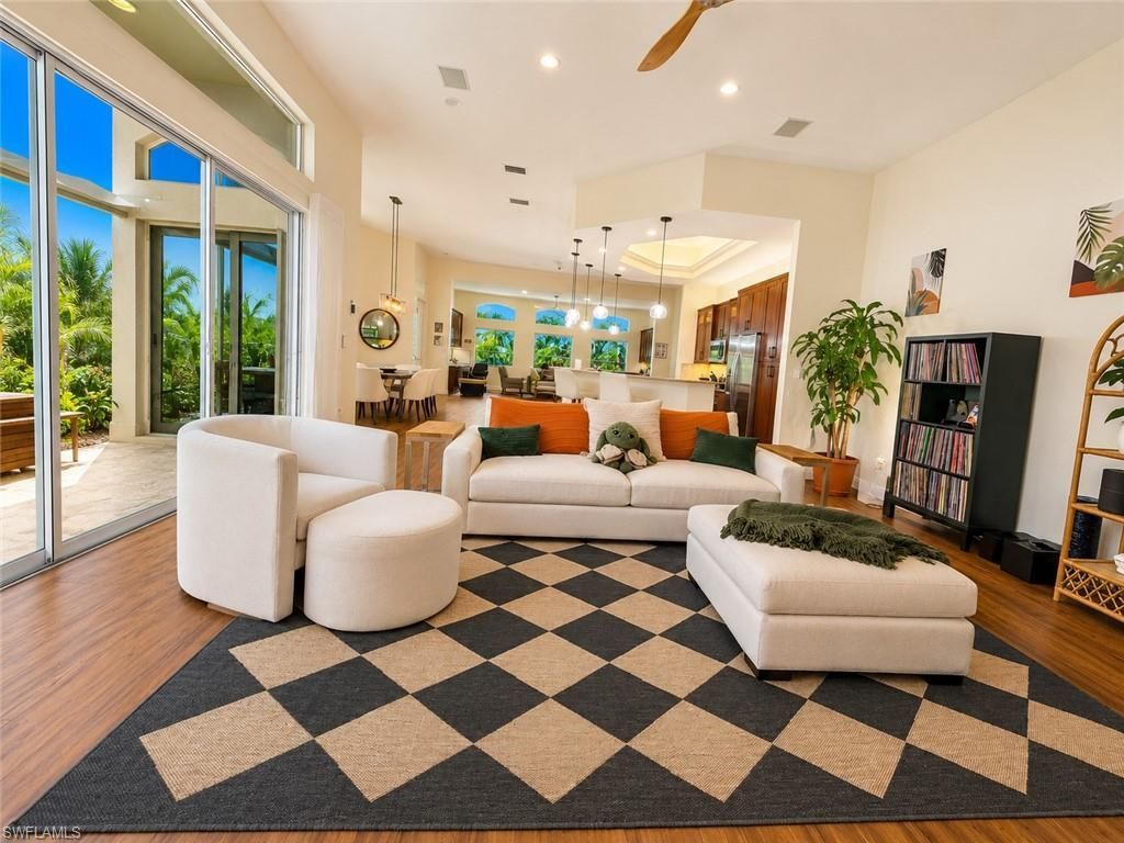 27549 Riverbank Dr, Bonita Springs, FL 34134 Photo